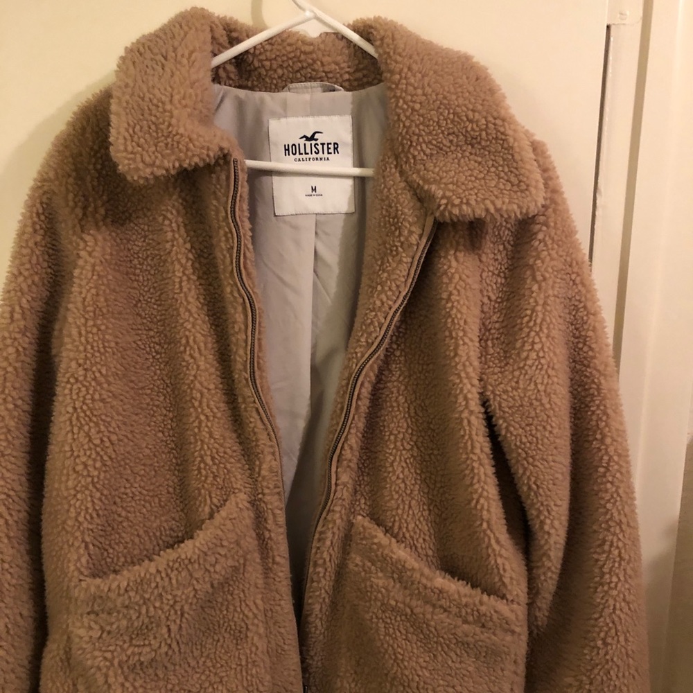 Hollister teddy jacket🧸
